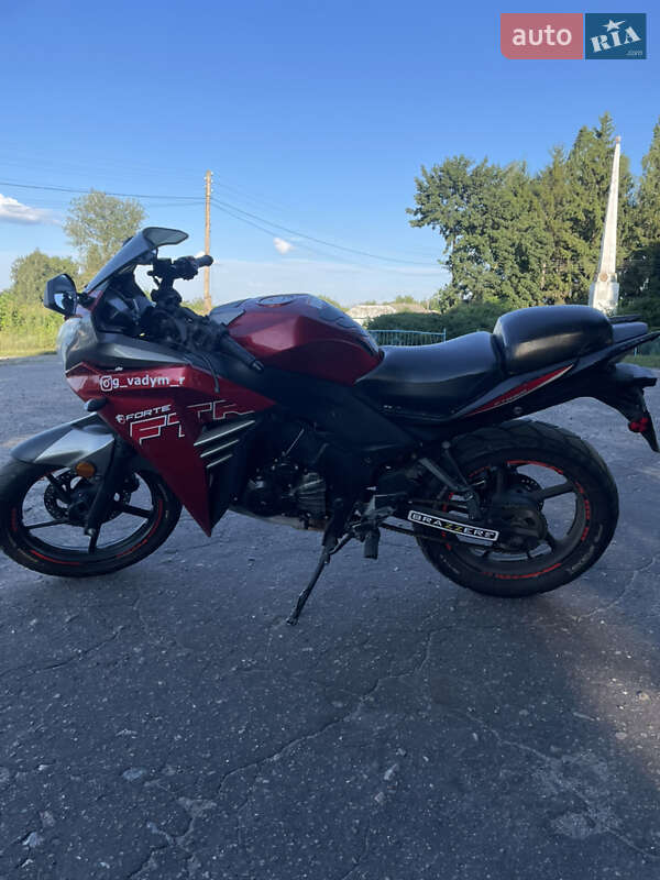 Спортбайк Forte FTR 300 2019 в Козельце