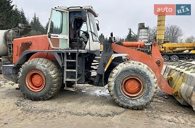 Экскаватор погрузчик Foton FL 2007 в Трускавце