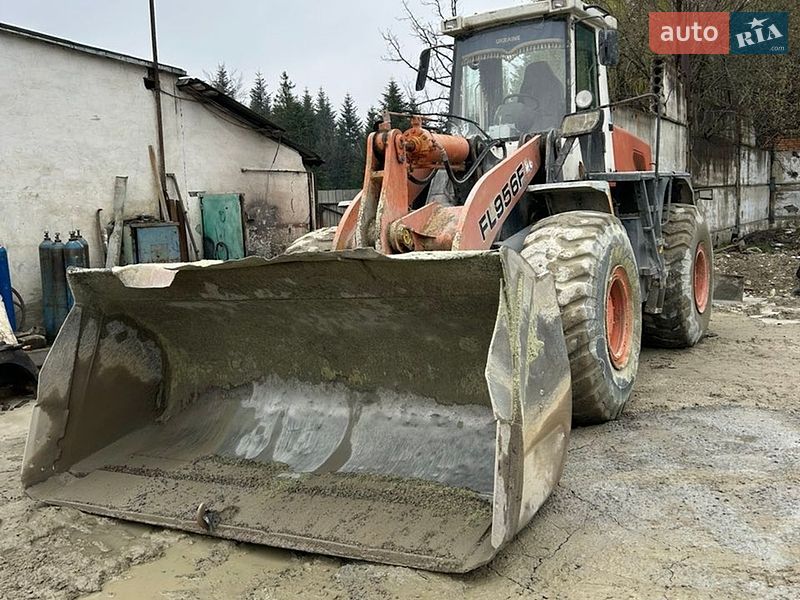 Экскаватор погрузчик Foton FL 2007 в Трускавце