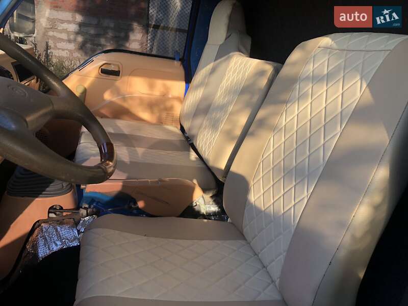 Дом на колесах Foton Forland 2004 в Гнивани