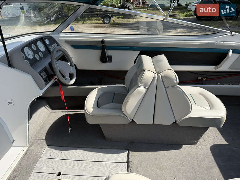 Катер Four Winns H210 1993 в Вінниці