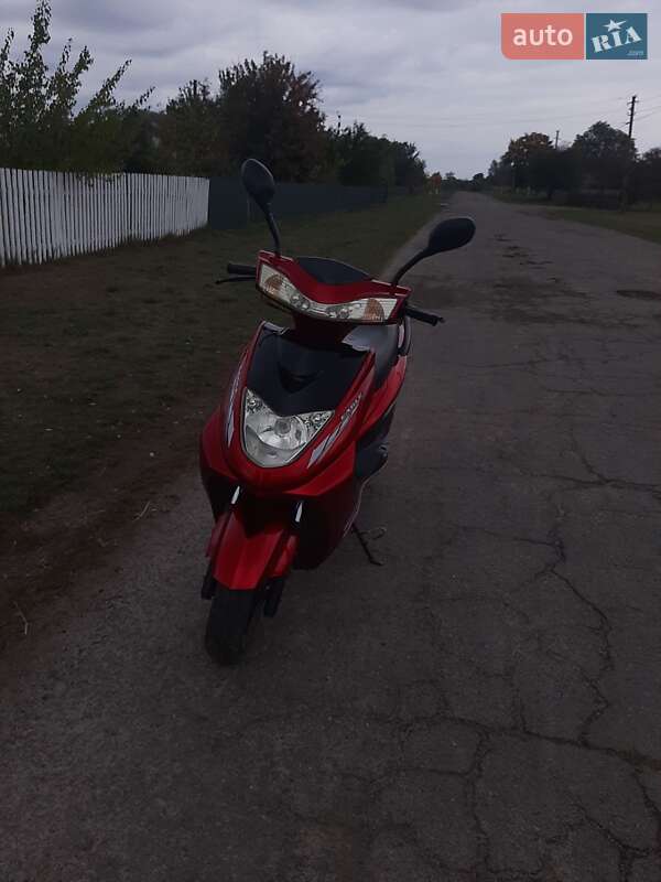 Скутер FoxWell ZW 2014 в Сарнах