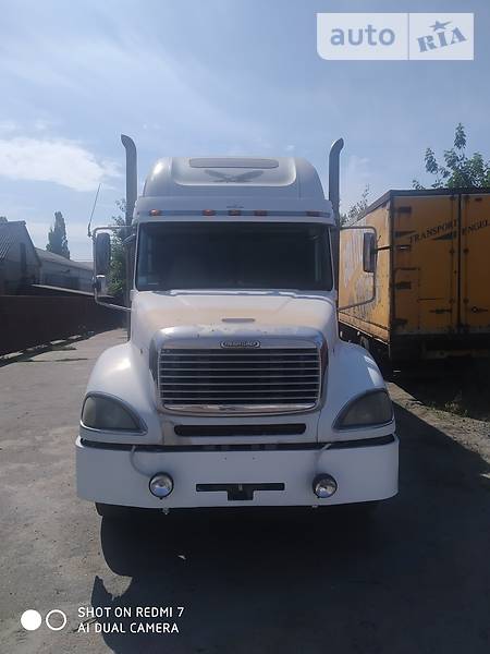 Freightliner Columbia