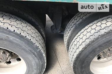 Тягач Freightliner FLD 2000 в 