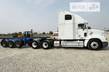 Тягач Freightliner FLD 2001 в Одессе