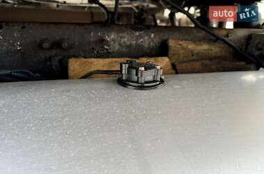 Тягач Freightliner FLD 2001 в 