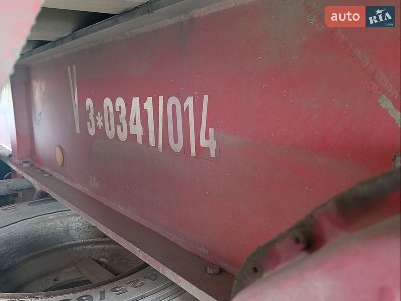 Тягач Freightliner FLD 2001 в Ровно