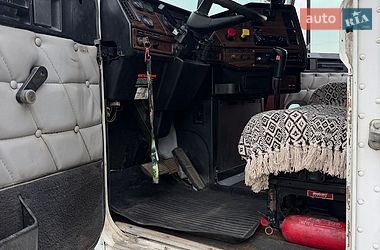 Тягач Freightliner FLD 2001 в Киеве