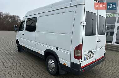 Грузопассажирский фургон Freightliner Sprinter 2005 в Калуше