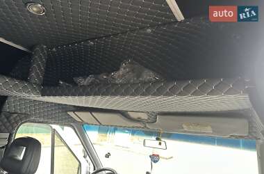 Грузопассажирский фургон Freightliner Sprinter 2005 в Калуше