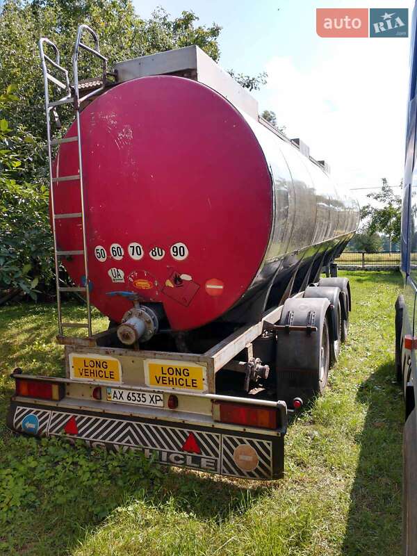 Цистерна полуприцеп Fruehauf A2 1986 в Новой Водолаге