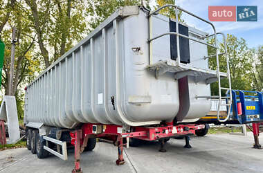 Самоскид напівпричіп Fruehauf Benalu 2006 в Бучачі