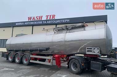 Fruehauf Crane 1998