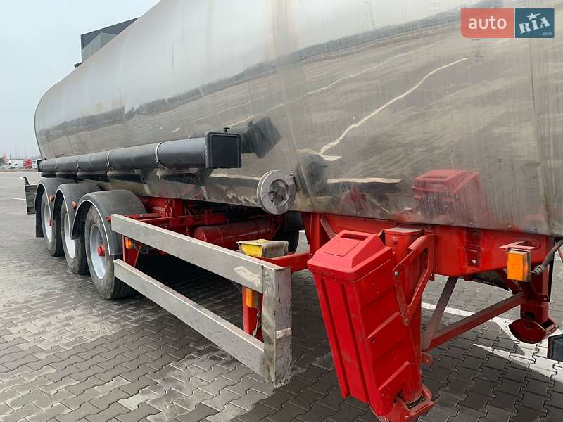 Битумовоз Fruehauf Crane 1998 в Виннице