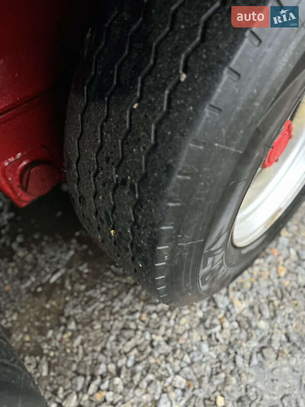 Зерновоз - напівпричіп Fruehauf DJD TA 3 1996 в Вінниці