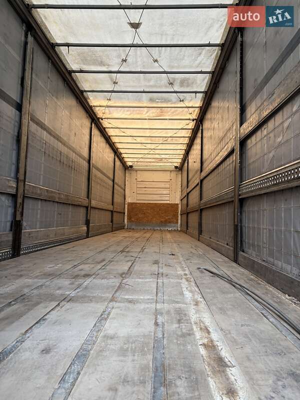 Тентований борт (штора) - напівпричіп Fruehauf F 2016 в Києві