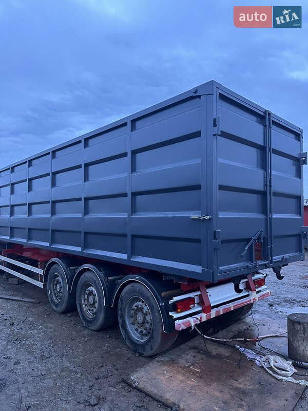 Самоскид напівпричіп Fruehauf France 2008 в Одесі