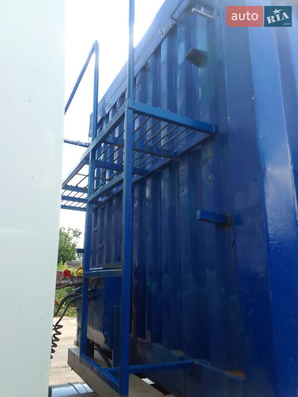 Контейнеровоз Fruehauf Limited 2001 в Прилуках
