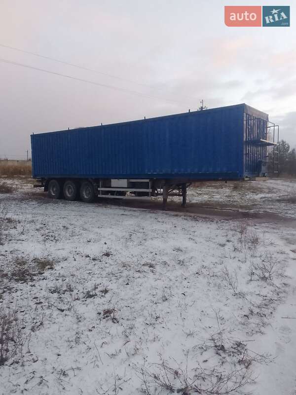 Контейнеровоз Fruehauf Limited 2001 в Прилуках