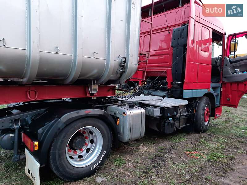 Самосвал полуприцеп Fruehauf LTD/WAD 2003 в Чорткове