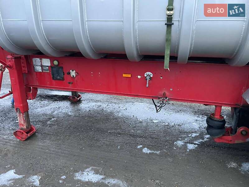 Самосвал полуприцеп Fruehauf LTD/WAD 2006 в Одессе
