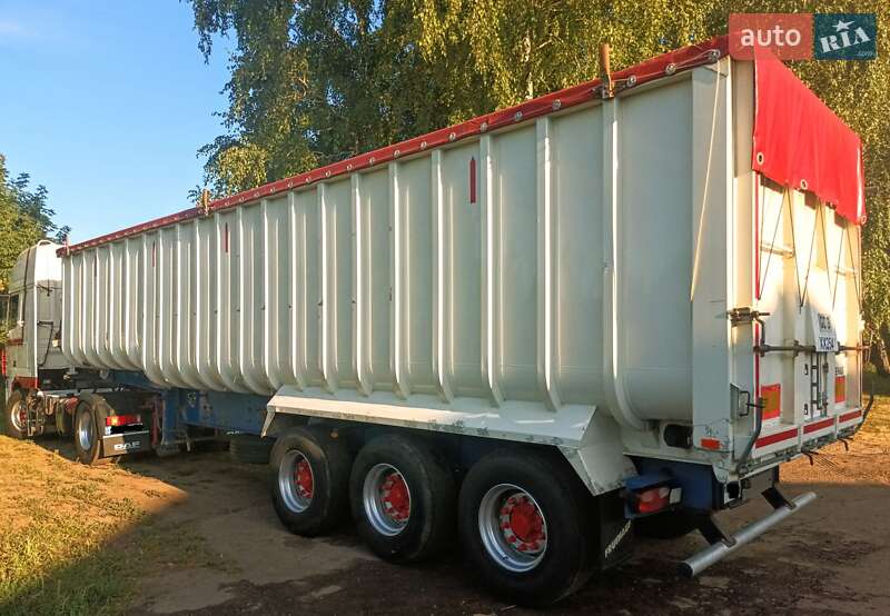 Самосвал полуприцеп Fruehauf LTD/WAD 2008 в Прилуках