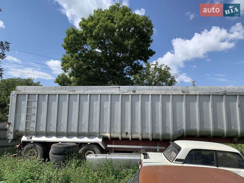 Самосвал полуприцеп Fruehauf LTD/WAD 2003 в Толстом