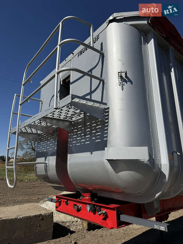 Зерновоз - напівпричіп Fruehauf LTD/WAD 2009 в Бучачі