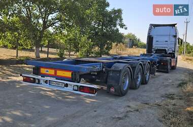 Контейнеровоз полуприцеп Fruehauf PJCTA3 1999 в Одессе