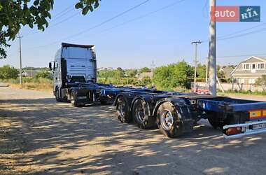 Контейнеровоз полуприцеп Fruehauf PJCTA3 1999 в 