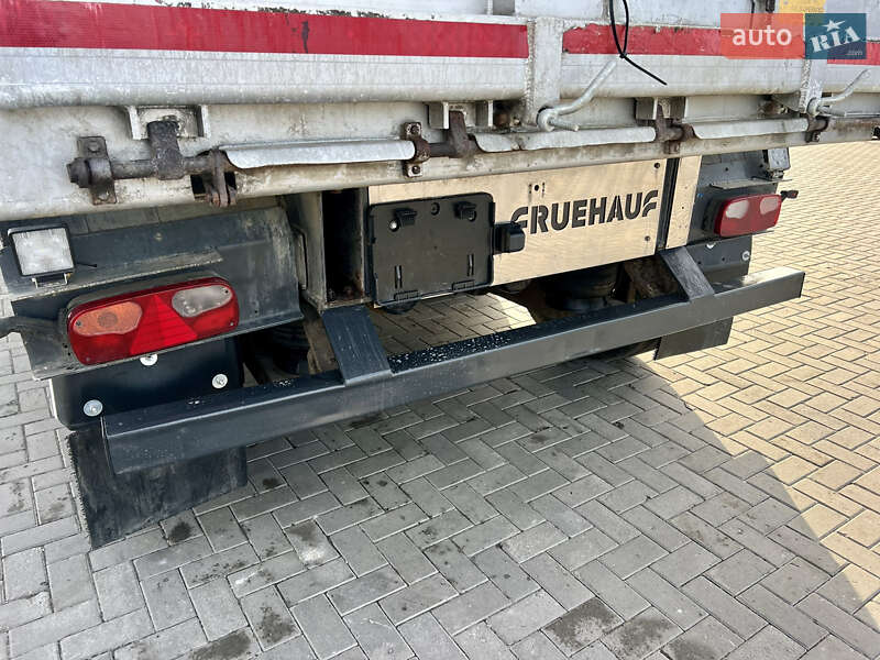 Зерновоз - напівпричіп Fruehauf SAF 2013 в Рівному