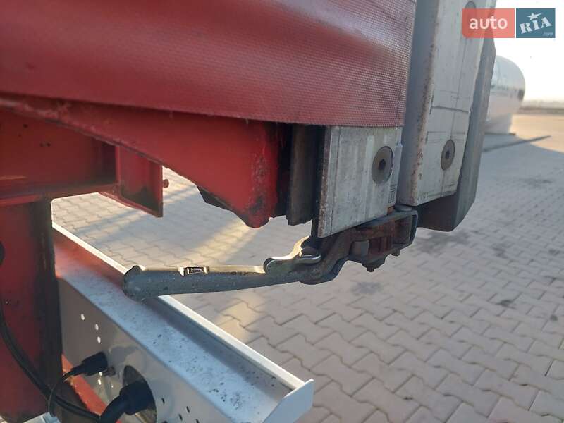 Тентованный борт (штора) - полуприцеп Fruehauf SAF 2014 в Черновцах