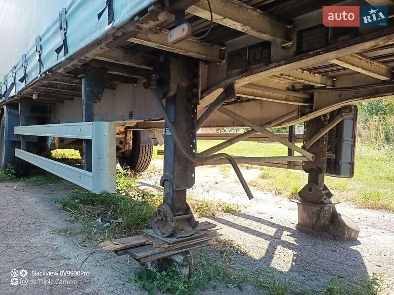 Тентований борт (штора) - напівпричіп Fruehauf SMB 2004 в Згурівці фото 9 Тентований борт (штора) - напівпричіп Fruehauf SMB 2004 в Згурівці