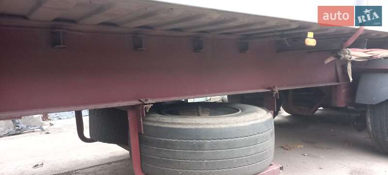 Зерновоз - полуприцеп Fruehauf T34 1999 в Прилуках