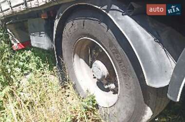 Тентованный борт (штора) - полуприцеп Fruehauf T34 2005 в 