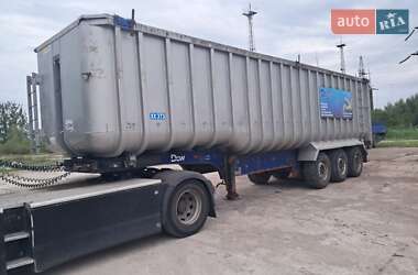 Зерновоз - полуприцеп Fruehauf T34 2002 в Калуше