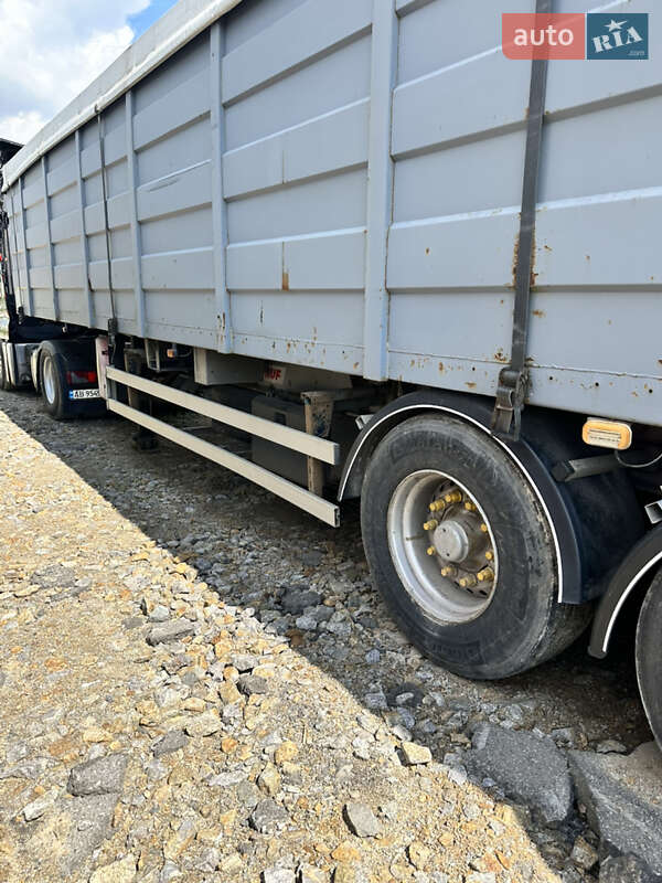 Зерновоз - полуприцеп Fruehauf T38 2009 в Виннице