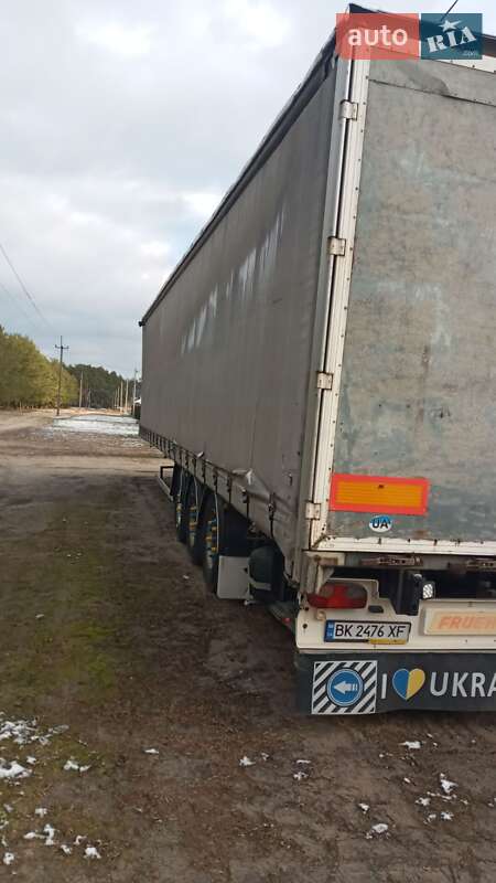 Тентованный борт (штора) - полуприцеп Fruehauf T39 2007 в 