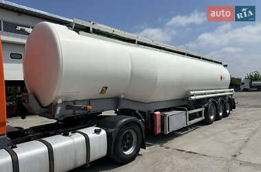 Цистерна полуприцеп Fruehauf TF34 1997 в 