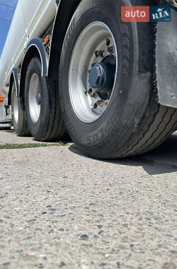 Цистерна полуприцеп Fruehauf TF34 1997 в 