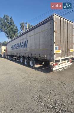 Бортовий напівпричіп Fruehauf TF34 1997 в Авангарді