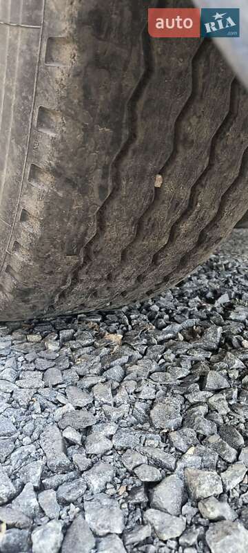 Зерновоз - полуприцеп Fruehauf TF34C1 1998 в Гайвороне