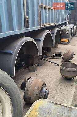 Зерновоз - полуприцеп Fruehauf TF34C1 1998 в 