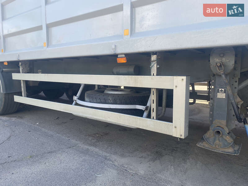 Зерновоз - полуприцеп Fruehauf TX 34 2003 в Тальном фото 4 Зерновоз - полуприцеп Fruehauf TX 34 2003 в Тальном