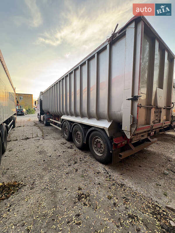Зерновоз - полуприцеп Fruehauf TX 34 2013 в Полтаве фото 3 Зерновоз - полуприцеп Fruehauf TX 34 2013 в Полтаве