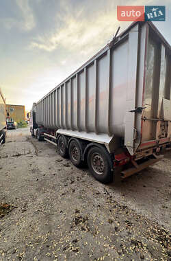 Зерновоз - полуприцеп Fruehauf TX 34 2013 в 