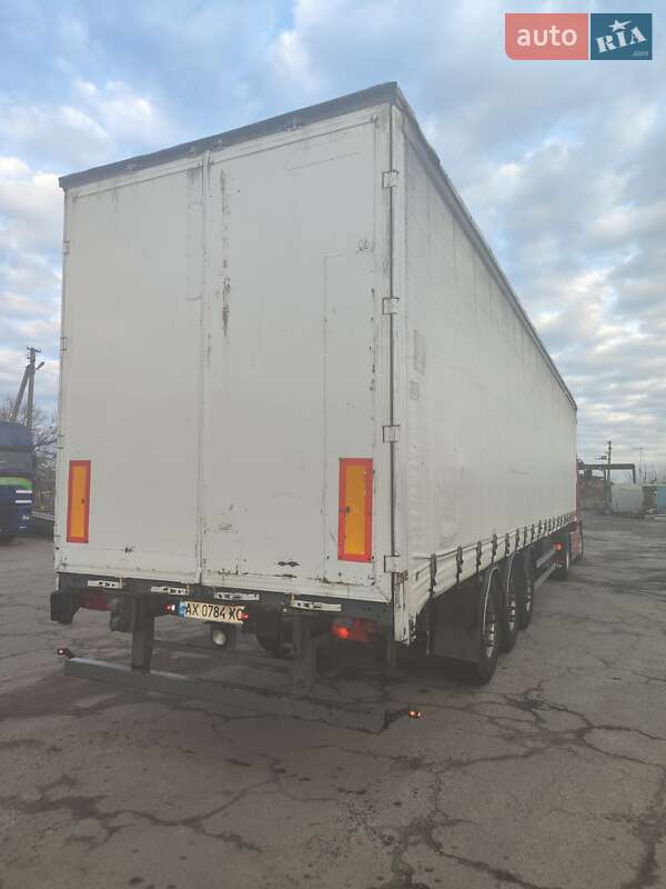 Тентований борт (штора) - напівпричіп Fruehauf TX 34C 2008 в Харкові