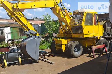 Экскаватор погрузчик Fuchs 712 1986 в Киеве