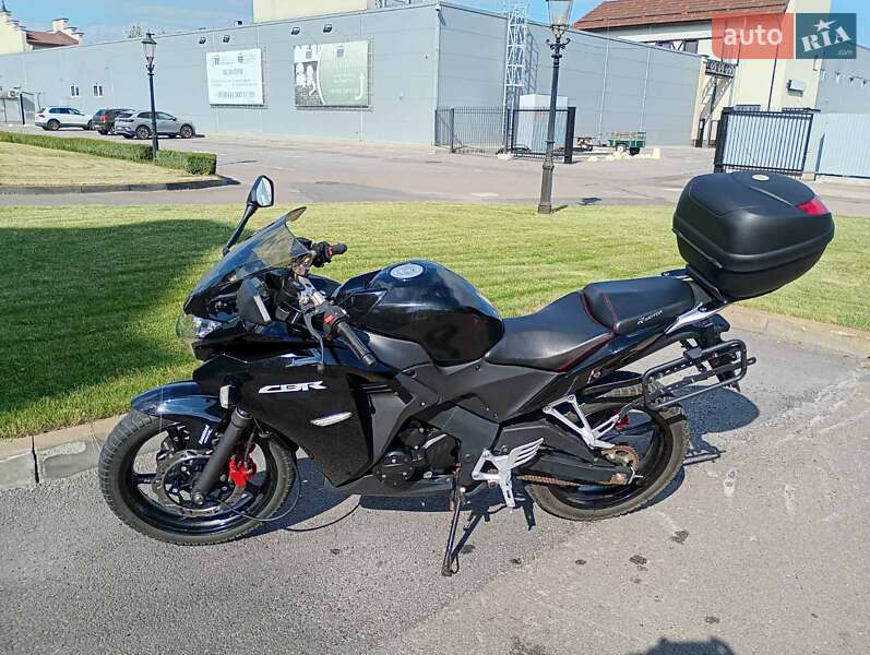 Спортбайк G-max 250 Raiser 2013 в Киеве