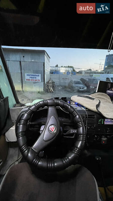 Міський автобус ГалАЗ 3207 2007 в Одесі